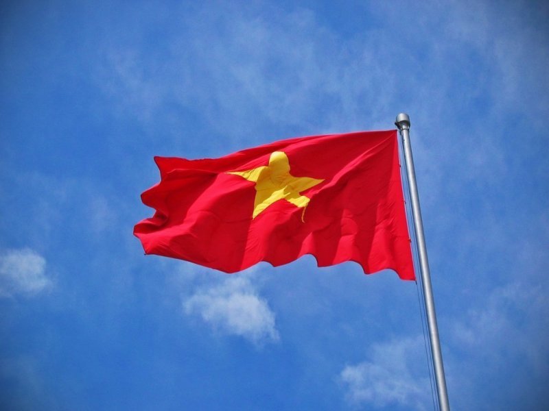 Hình nền lá cờ Tổ quốc Việt Nam 3