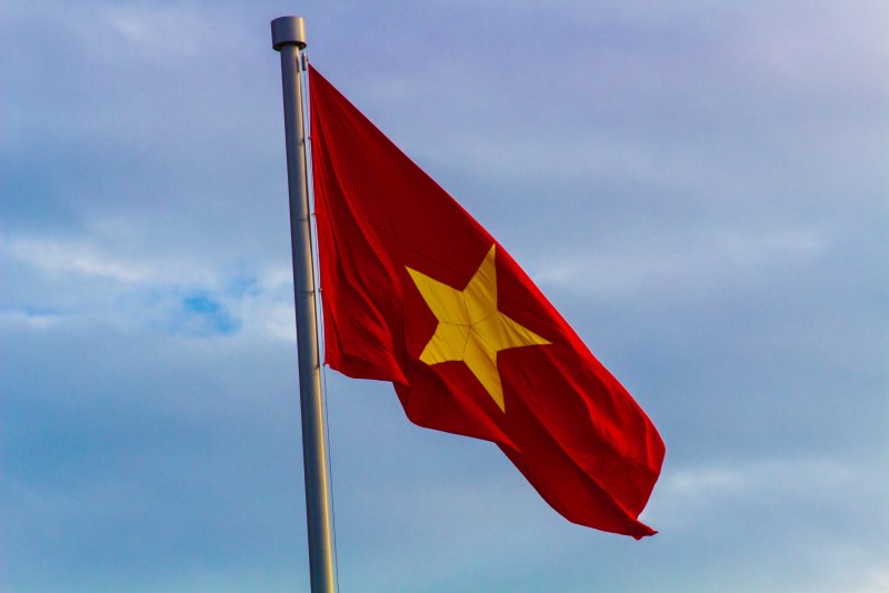 Hình nền lá cờ Tổ quốc Việt Nam 24