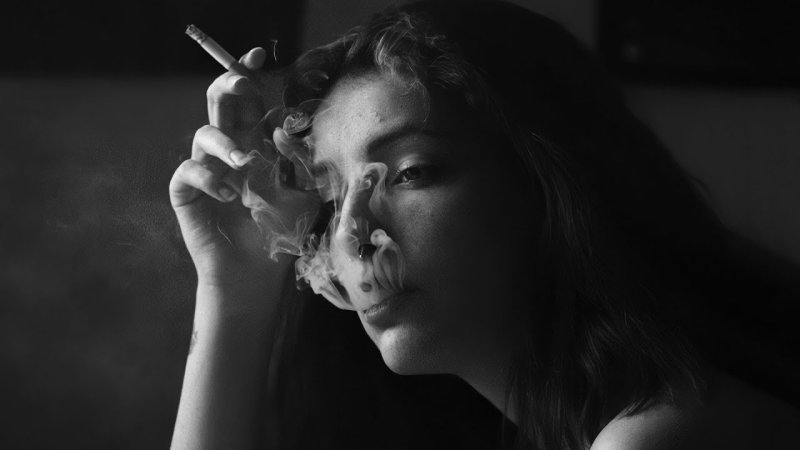 Avatar hút thuốc nữ 6