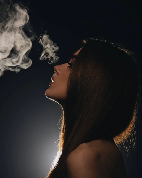 Avatar hút thuốc nữ 13