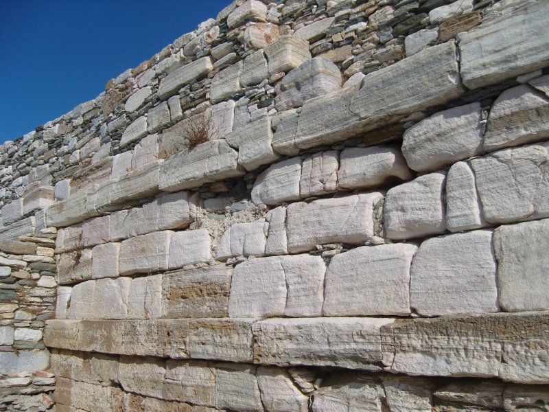 Phong cảnh bức tường cổ kính với lịch sử lâu đời 9