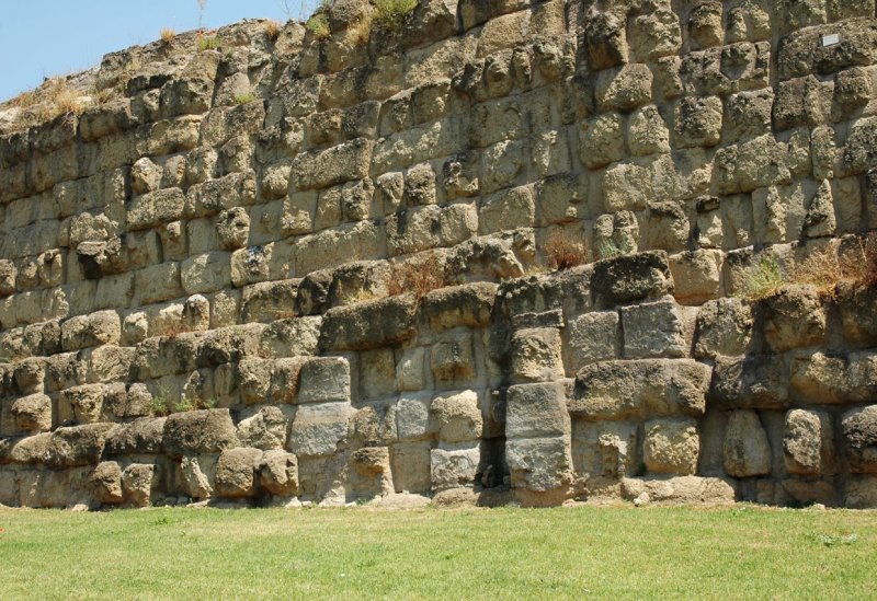 Phong cảnh bức tường cổ kính với lịch sử lâu đời 31