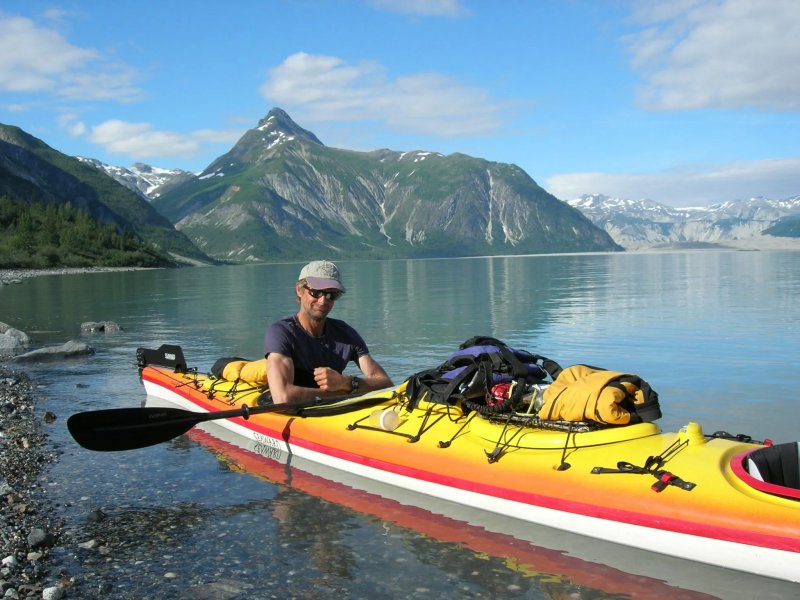 Phong cảnh thuyền kayak trên hồ 3