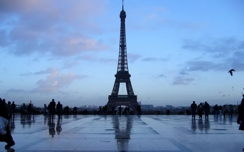 Hình nền tháp Eiffel Paris 17